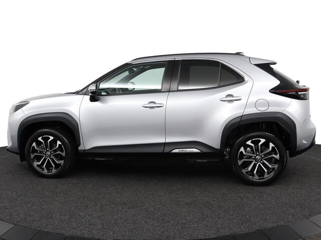 Toyota YARIS Cross 1.5 Hybrid 115 Dynamic | Stoel / stuurverwarming | Parkeersensoren |