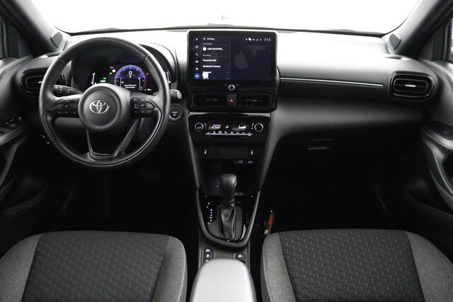 Toyota YARIS Cross 1.5 Hybrid 115 Dynamic | Stoel / stuurverwarming | Parkeersensoren |