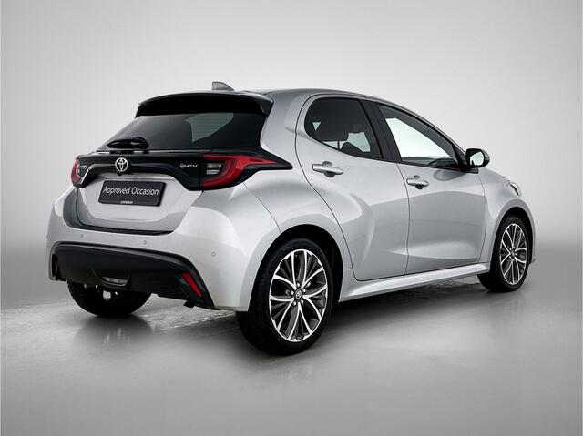 Toyota YARIS 1.5 Hybrid 130 Executive | BTW voertuig | Dodehoek detectie | Stoel+stuurverwarming | Parkeersensoren voor+achter | Apple CarPlay/Android Auto | Cruise Control Adaptive | Achteruitrijcamera |