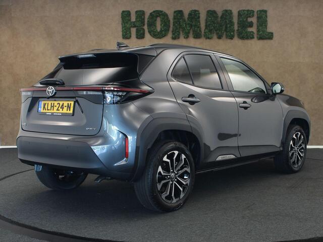 Toyota YARIS Cross 1.5 Hybrid 130 Dynamic - ACHTERUITRIJCAMERA - AUTOMATISCHE AIRCO - APPLE CARPLAY/ANDROID AUTO - DODEHOEKDETECTIE - ADAPTIEVE CRUISE CONTROL - STOEL/STUUR/VOORRUIT VERWARMING - - VERKEERSBORDDETECTIE - LED KOPLAMPEN - GROOTLICHTASSISTENT - DRAADLOZE