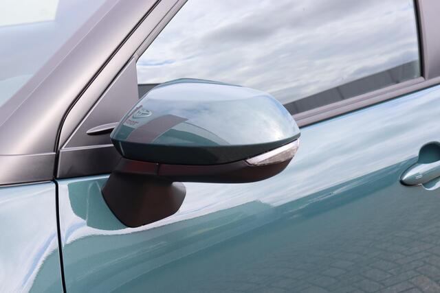 Toyota YARIS Cross 1.5 Hybrid 130 Dynamic, Comfort Pack, Vaste Trekhaak, Snel leverbaar, Stuur & Stoel Verwarming, BSM!