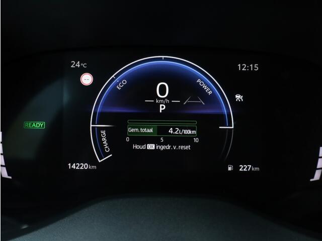 Toyota YARIS Cross 1.5 Hybr 130 Dynamic | Stoelverwarming | Parkeersensor | Trekhaa