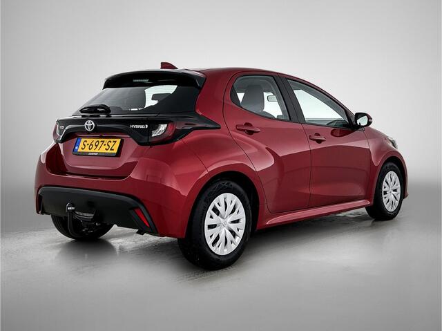 Toyota YARIS 1.5 Hybrid Active | Trekhaak afneembaar |