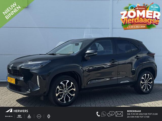 Toyota YARIS Cross 1.5 Hybrid Dynamic / Navigatie / Apple Carplay / Achteruitrijcamera / Stuur-, Stoel en voorruitverwarming / Trekhaak