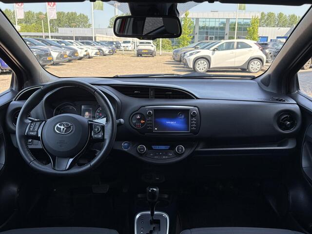 Toyota YARIS 1.5 Hybrid Bi-Tone Plus Trekhaak