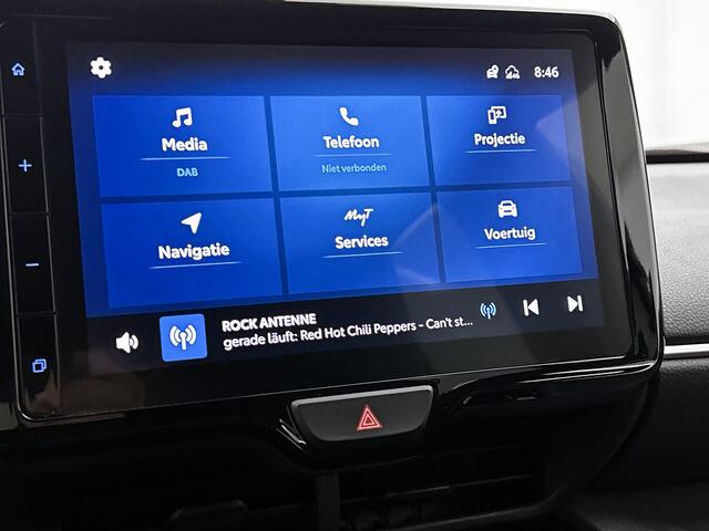 Toyota YARIS Cross 1.5 Hybrid Dynamic + | BTW voertuig | Dealer onderhouden | Parkeersensoren voor+achter | Dodehoek detectie | Stoel+stuurverwarming | Apple CarPlay/Android Auto | Cruise Control Adaptive |