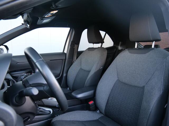 Toyota YARIS Cross 1.5 Hybrid 116pk Business Plus Automaat LED / Adaptive Cruise / Apple Carplay / Navigatie