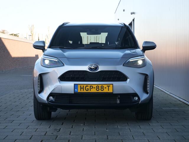 Toyota YARIS Cross 1.5 Hybrid 116pk Business Plus Automaat LED / Adaptive Cruise / Apple Carplay / Navigatie