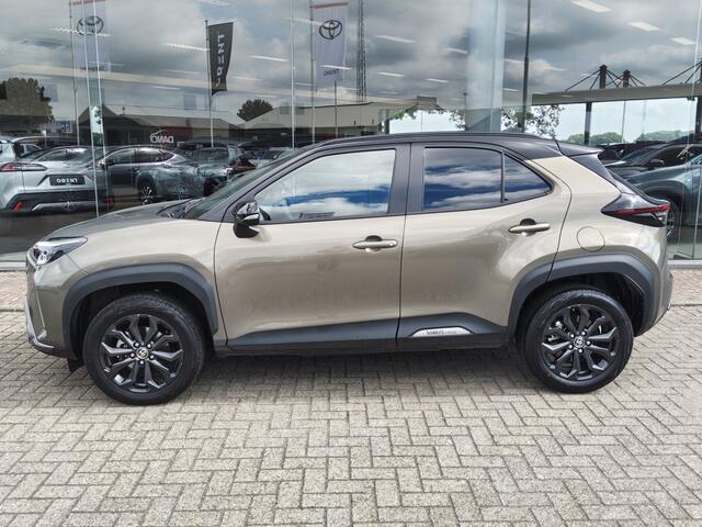 Toyota YARIS Cross 1.5 Hybrid Explore | Navi | Sensoren v/a | Stoelverwarming