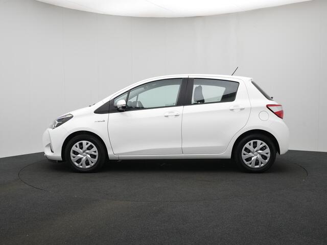 Toyota YARIS 1.5 Hybrid Active | Parkeersensoren | Cruise Control | Onderweg-naar-dealer