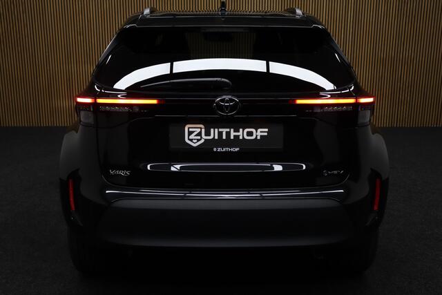 Toyota YARIS Cross 1.5 Hybrid 130 Dynamic + Comfort Pack | MY2026 | ¤ 2.500,- Voorraad voordeel! | Adaptive-cruise | Camera | Clima | Apple Carplay & Android Auto | Navigatie | Keyless | Parkeerhulp | Stoel & Stuurverwarming | Dodehoekdetectie