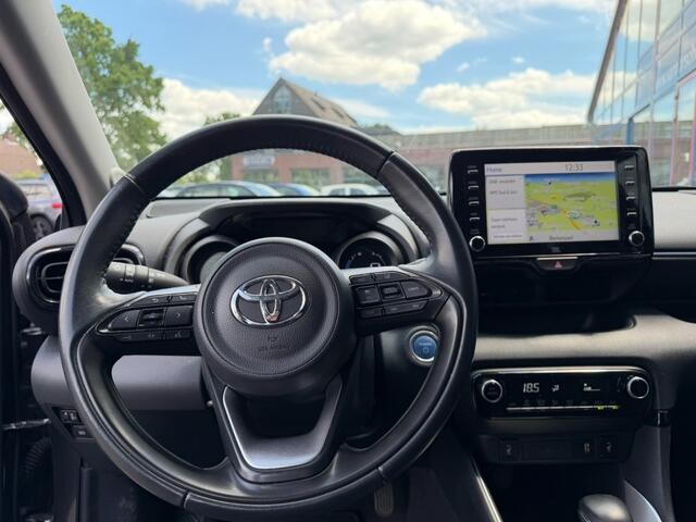 Toyota YARIS 1.5 Hybride Automaat Navi Carplay Camera Led Airco(ECC) bj2023
