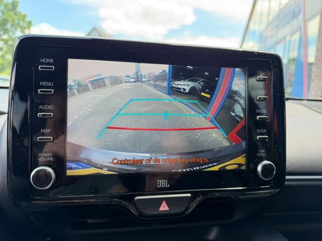 Toyota YARIS 1.5 Hybride Automaat Navi Carplay Camera Led Airco(ECC) bj2023