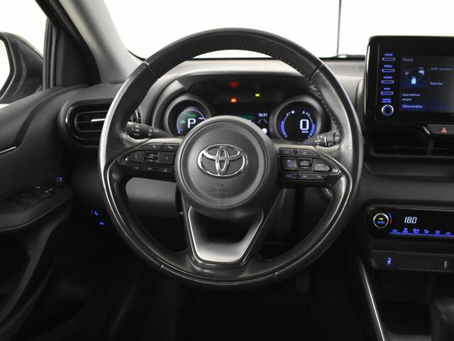 Toyota YARIS 1.5 Hybrid Dynamic | Trekhaak | Carplay | Stoelverwarming | Keyl