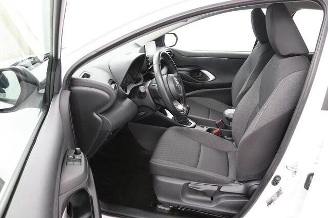 Toyota YARIS 1.5 Hybrid Active | Navigatie | Automaat | Achteruitrijcamera | Climate Control | Cruise Control |