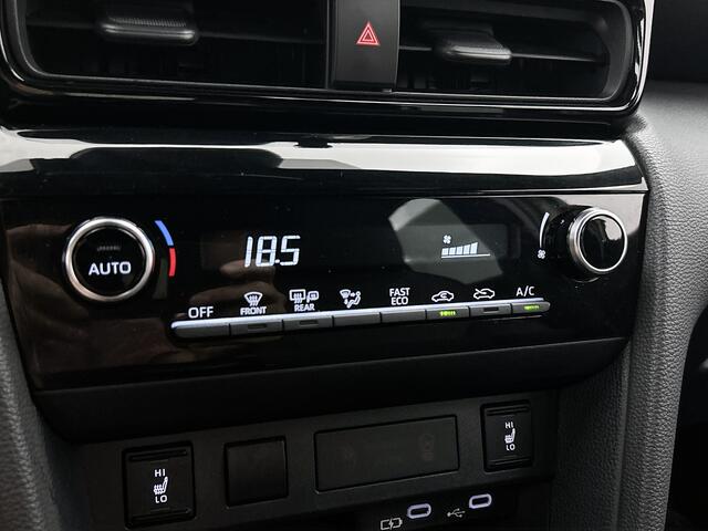 Toyota YARIS Cross 1.5 Hybrid Dynamic | Navigatie | PDC | Stoel&XStuur verwarming | ACC |