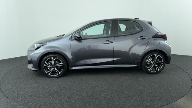 Toyota YARIS 1.5 Hybrid Business Plus