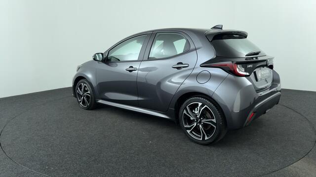 Toyota YARIS 1.5 Hybrid Business Plus