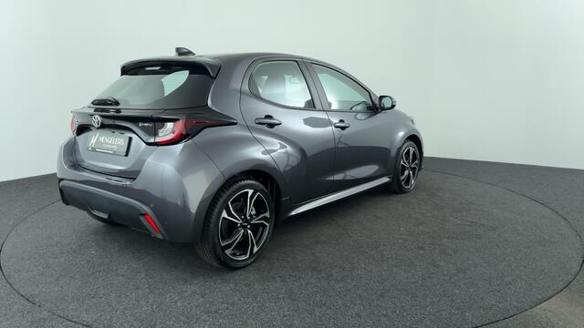Toyota YARIS 1.5 Hybrid Business Plus