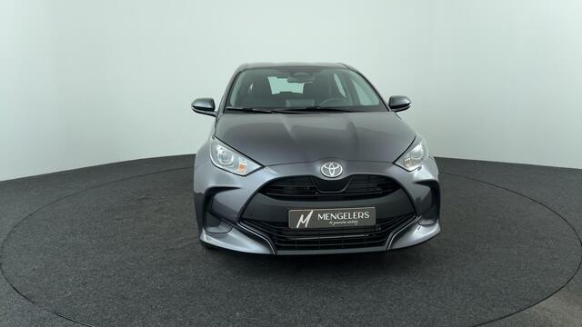 Toyota YARIS 1.5 Hybrid Business Plus
