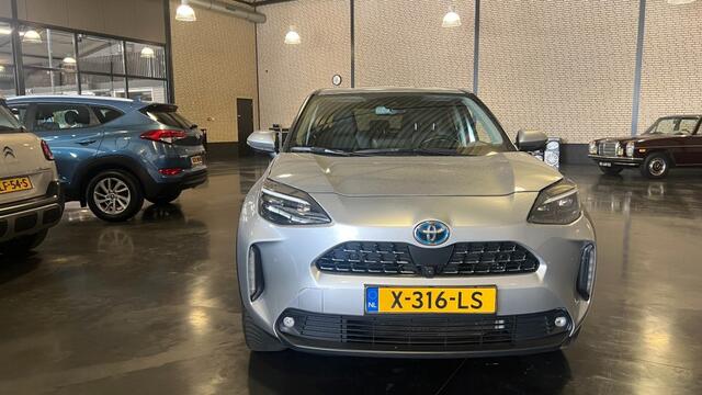 Toyota YARIS 1.5 HYBRID ADVENTURE
