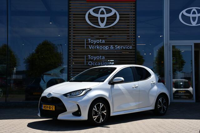 Toyota YARIS 1.5 Hybrid 115 Dynamic Automaat 116pk | Buitenspiegels elektrisch inklapbaar | Parkeersensoren voor & achter | Dodehoek detector |
