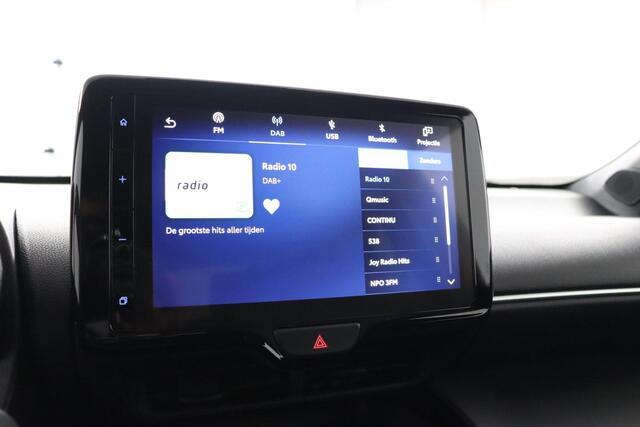 Toyota YARIS Cross 1.5 Hybrid Dynamic | Apple Carplay/Android Auto | Trekhaak | Parkeercamera |