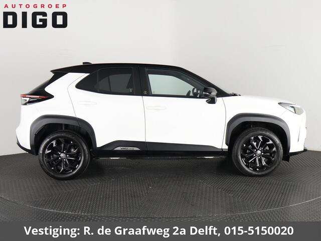 Toyota YARIS Cross 1.5 Hybrid 115 Dynamic Luxury Bi-Tone | Stuur- & Stoelverwarming | Apple Carplay & AndroidAUTO | Camera |