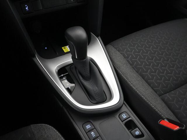 Toyota YARIS Cross 1.5 Hybrid 115 Dynamic Luxury Bi-Tone | Stuur- & Stoelverwarming | Apple Carplay & AndroidAUTO | Camera |