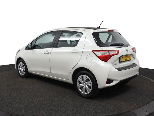 Toyota YARIS 1.5 VVT-i Aspiration | Automaat | Airco | Cruise Control | Achteruitrijcamera | Navigatie |
