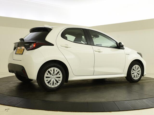 Toyota YARIS 1.5 Hybrid Active | Carplay/Android Auto | Adapt. cruise