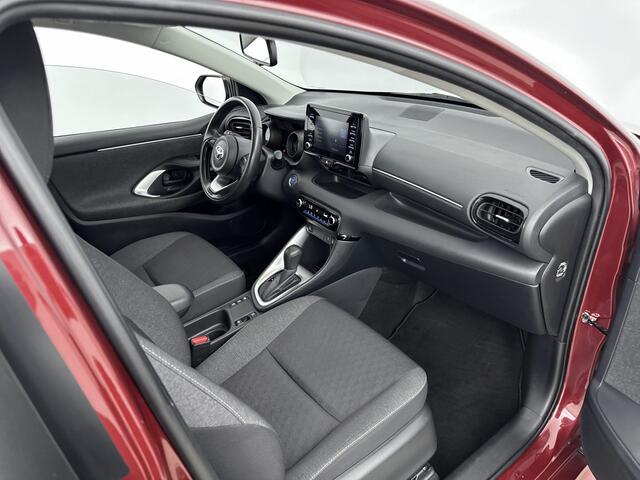 Toyota YARIS 1.5 Hybrid 115 First Edition | Stoelverwarming | Achteruitrijcamera | Onderweg-naar-dealer