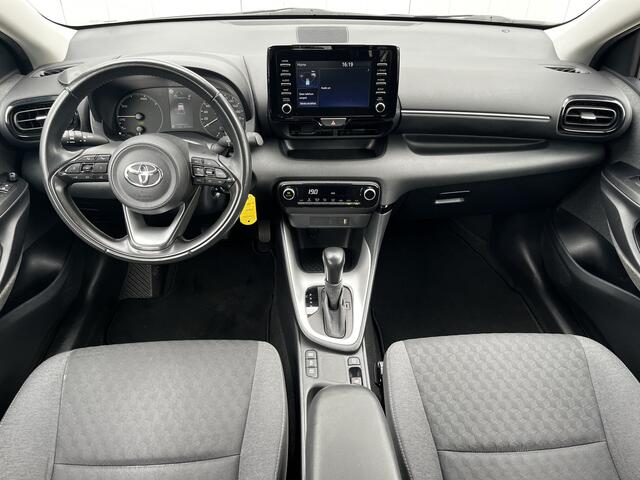 Toyota YARIS 1.5 Hybrid Active Dealer onderhouden Clima Cruise Apple carplay Android auto