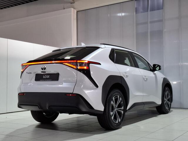Toyota bZ4X Active 71 kWh ACTIEPRIJS!| ¤ 9000 voorraad voordeel | 17% bijtelling