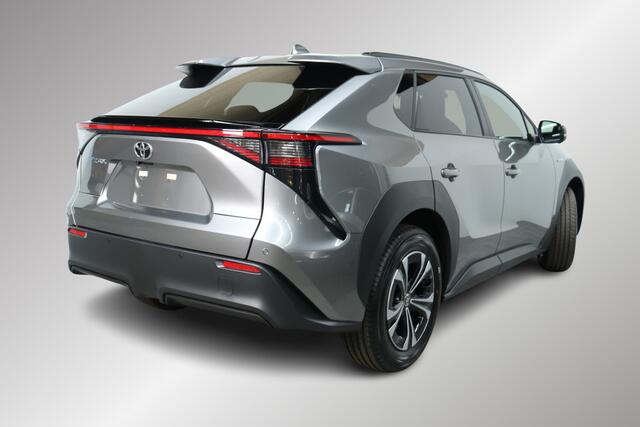 Toyota bZ4X 2WD Dynamic 71,4 kWh, UIT VOORRAAD LEVERBAAR, ¤ 7.735 Voordeel!