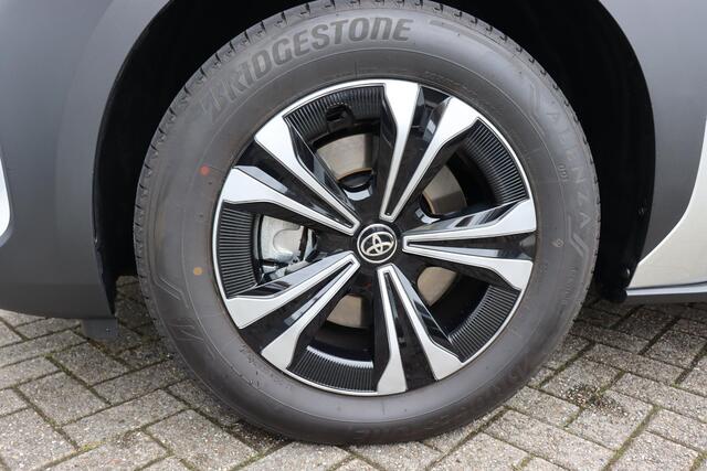 Toyota bZ4X Dynamic 71 kWh ¤ 8.135 Demovoordeel!