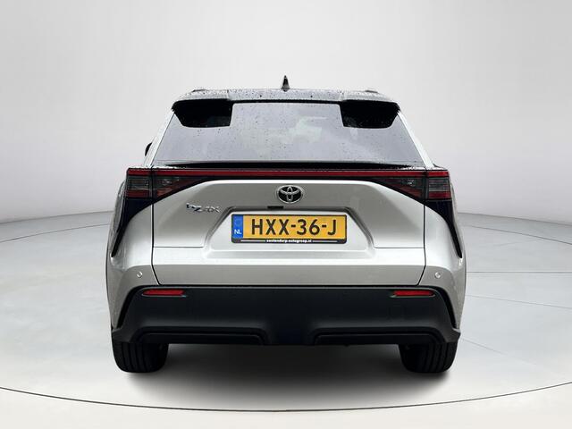 Toyota bZ4X Dynamic 71 kWh | Navigatie | Apple CarPlay/Android auto | Achteruitrijcamera | Stoelverwarming | Stuurverwarming | Panoramadak