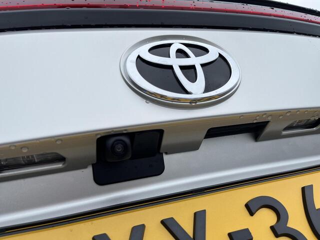 Toyota bZ4X Dynamic 71 kWh | Navigatie | Apple CarPlay/Android auto | Achteruitrijcamera | Stoelverwarming | Stuurverwarming | Panoramadak
