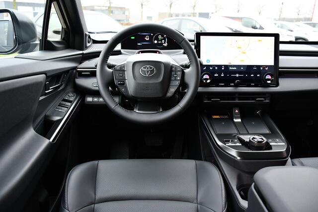 Toyota bZ4X Executive 73 kWh 224pk | MY 26 | Leder | Dodehoekdetectie | Warmtepomp | JBL-audio |