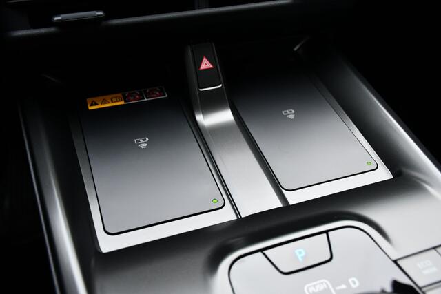 Toyota bZ4X Executive 73 kWh 224pk | MY 26 | Leder | Dodehoekdetectie | Warmtepomp | JBL-audio |