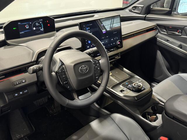 Toyota bZ4X Executive 73 kWh | Modeljaar 2026 | Warmtepomp | Stoelverwarming/koeling | Volleder | JBL Premium audio |