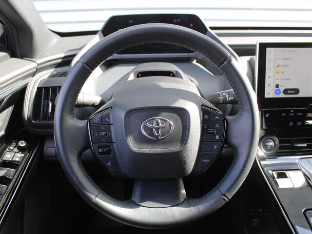 Toyota bZ4X Launch Edition 71 kWh | Trekhaak | 360° Camera | Stuur-/stoelverwarming | Elek. stoelverstelling | Elek. achterklep | Dodehoek detectie | 18" LM | LED |