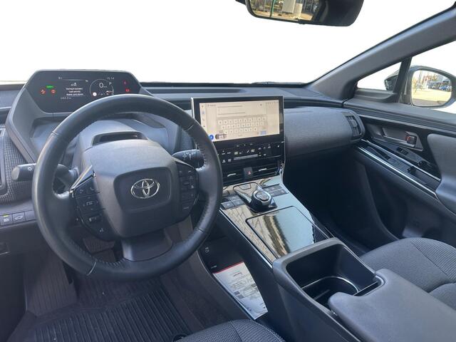 Toyota bZ4X Dynamic 71 kWh | SOH 96,8% | 360 CAMERA | NL-AUTO | WINTER + ZOMERSET |