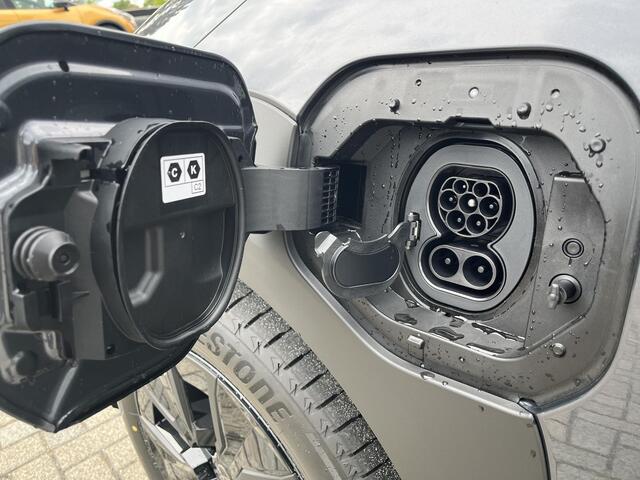 Toyota bZ4X Touring Executive AWD 75 kWh | All-in prijs | Trekhaak | tot 1.500KG trekgewicht!
