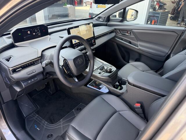 Toyota bZ4X Touring Executive AWD 75 kWh Demo Nieuw 380 PK