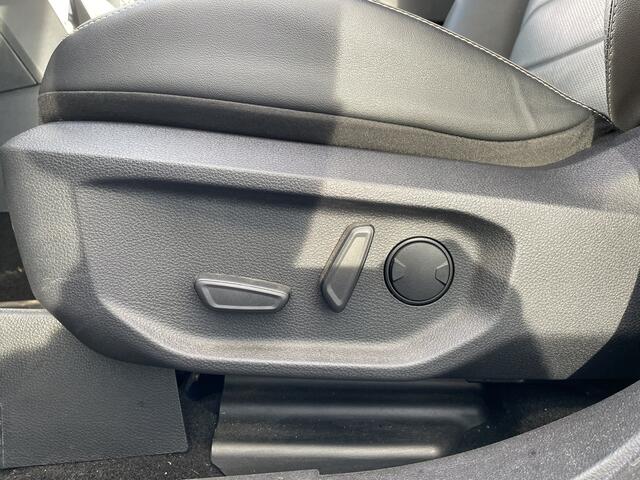 Volkswagen AMAROK 3.0 TDI 4Motion Plus Cab (2 zits) Aventura 240PK automaat | led matrix | Harman Kardon