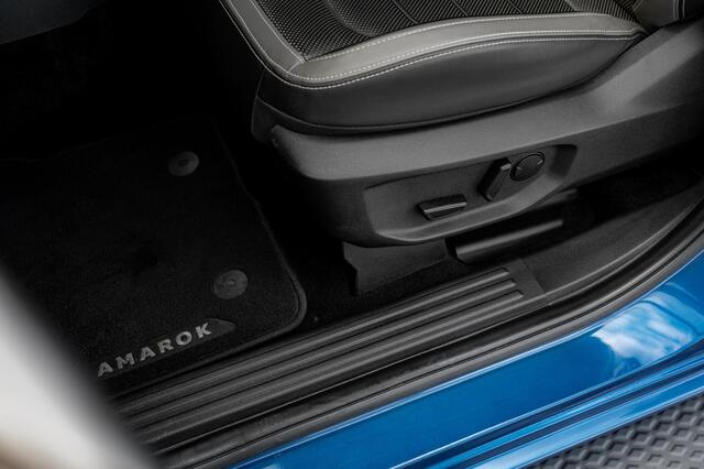 Volkswagen AMAROK 3.0 TDI 4Motion ACC | 360 | Standverwarming | Trekhaak