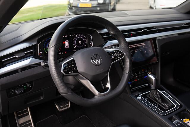 Volkswagen Arteon Shooting Brake 1.4 TSI eHybrid R-Line Business+ , Panoramadak, HUD, Adap. cruise,