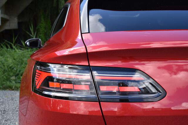 Volkswagen Arteon Shooting Brake eHybrid 218PK DSG ELEGANCE BUSINESS LEDER/HEAD-UP/PANORAMADAK