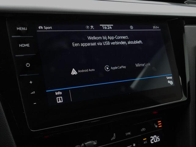 Volkswagen Arteon Shooting Brake 1.4 TSI eHybrid R-Line Business+ | Panoramadak | Trekhaak | Standkachel | Adaptive Cruise | 18 inch